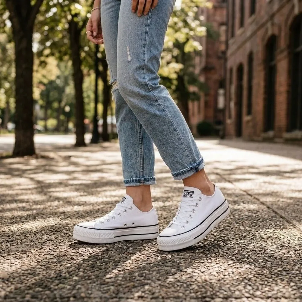 Converse Chuck Taylor All Star Lift Women's 10.5 Platform Canvas White